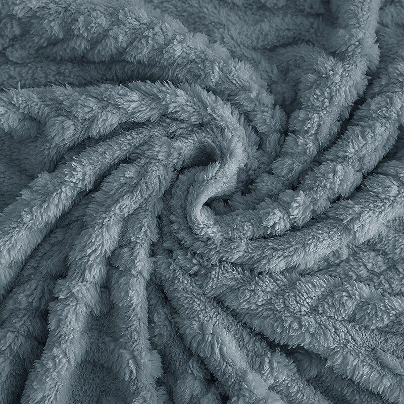 Plush Geometric Jacquard Sofa Cover Soft & Warm Shaggy Blanket Couch Cover Living Room Fuzzy Throws Blankets Sofa Slipcovers for Pets2