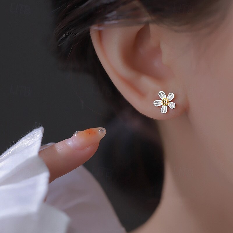 Flower Stud Earrings for Women, Elegant Dainty Earrings with Small Luxury Design, Romantic Jewelry Gift for Mom Wife Girlfriend on Mother's Day, Valentine's Day, Birthday, Christmas4