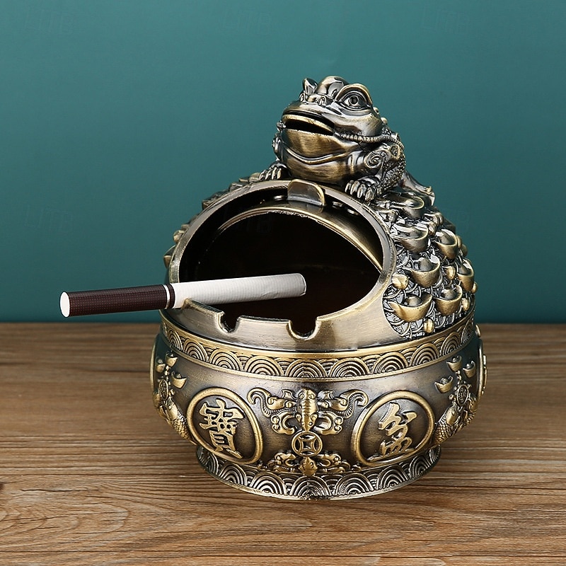 Vintage Ashtray with Lid, European Style Windproof Covered Ashtray for Home Office Living Room, Retro Aesthetic Decorative Ashtray Ornament2