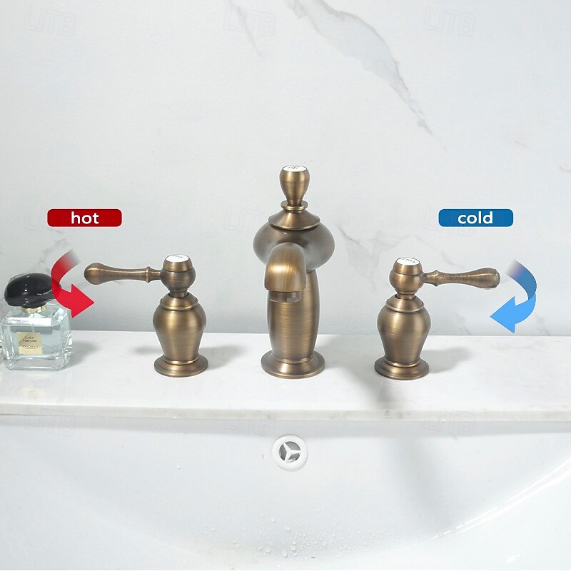 Bathroom Sink Faucet - Classic / Widespread Antique Brass / Nickel Brushed Widespread Two Handles Three HolesBath Taps2