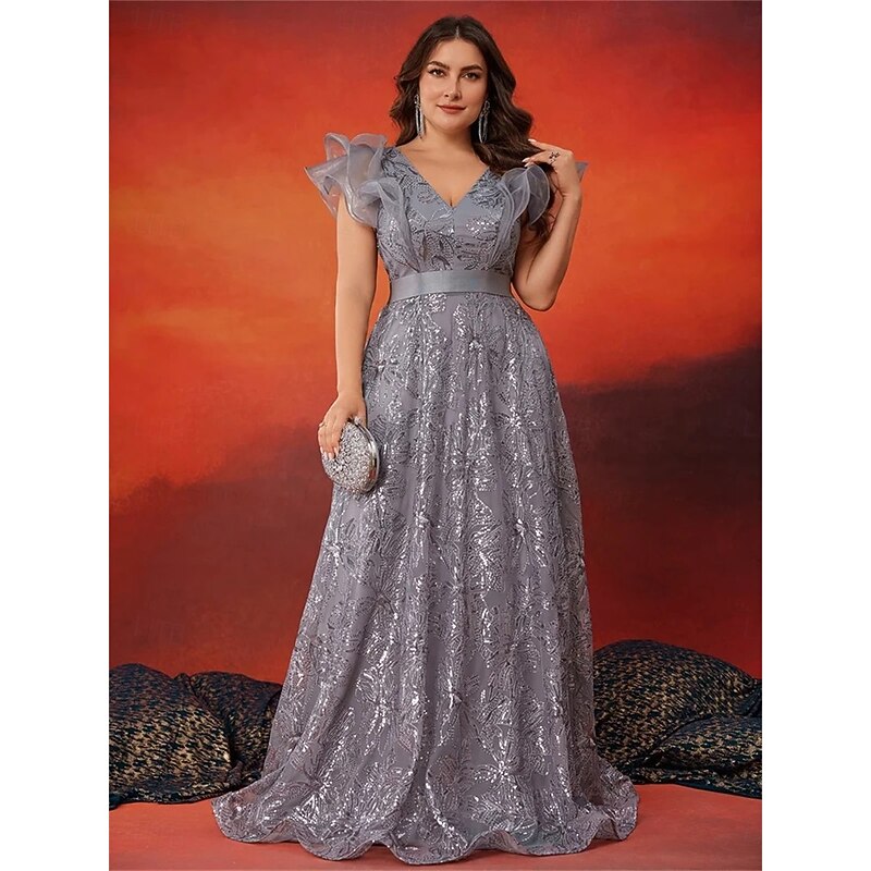 A-Line Plus Size Dresses Elegant Curve Dress Formal Wedding Floor Length Sleeveless V Neck Lace with Sequin