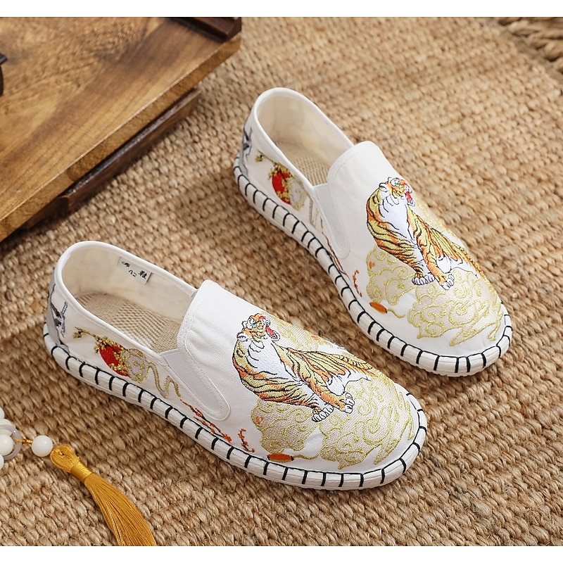 Men's White Espadrille Slip-On Shoes with Artistic Embroidery - Stylish Footwear with Unique Tiger Design3