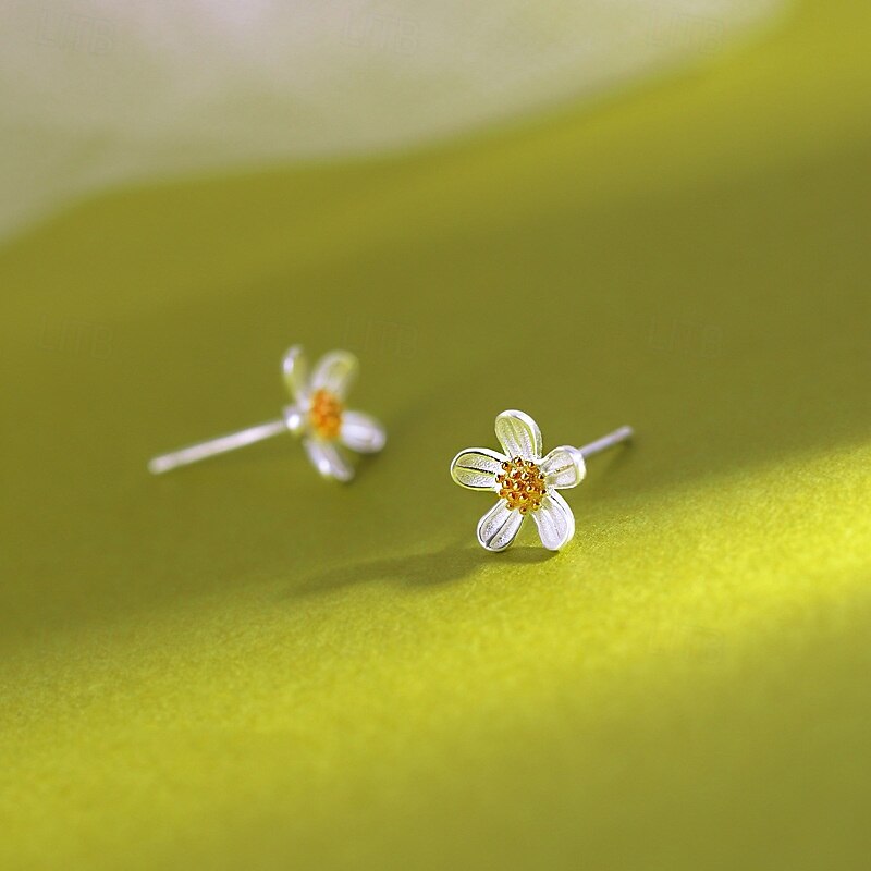 Flower Stud Earrings for Women, Elegant Dainty Earrings with Small Luxury Design, Romantic Jewelry Gift for Mom Wife Girlfriend on Mother's Day, Valentine's Day, Birthday, Christmas3