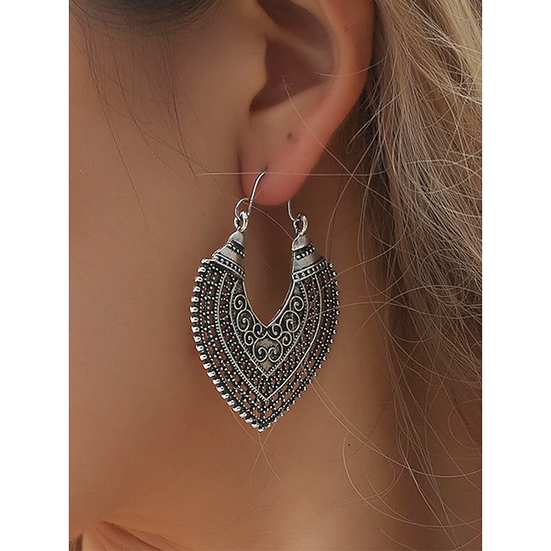 Women's Vintage Bohemian Drop Earrings – Lightweight Alloy Tribal Style Hook Earrings for Women – Ideal for Festivals, Parties, Casual Outfits and Gifts3