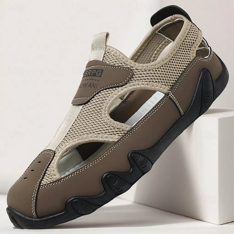 Men's Sandals Brown Mesh Outdoor Sandals with Adjustable Straps and Cushioned Sole for Hiking Beach and Summer Adventures