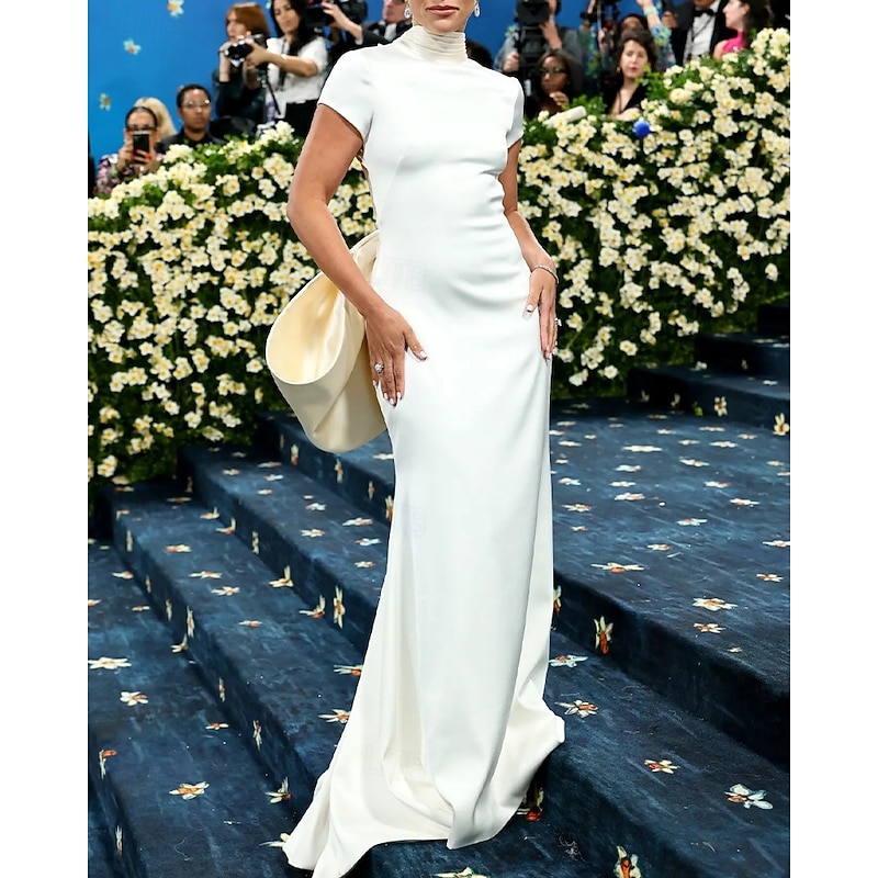 White Mermaid / Trumpet Evening Gown Gala Dress Formal Hollow Out Back Wedding Sweep / Brush Train Short Sleeve Mock Neck Satin with Bow(s) Pleats2