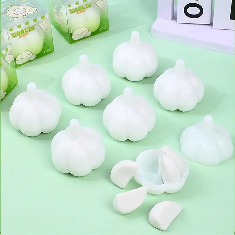 Garlic Clove Eraser with Storage Box, Realistic Design PVC White Eraser for School and Office, Durable, Ideal for Students and Teachers2
