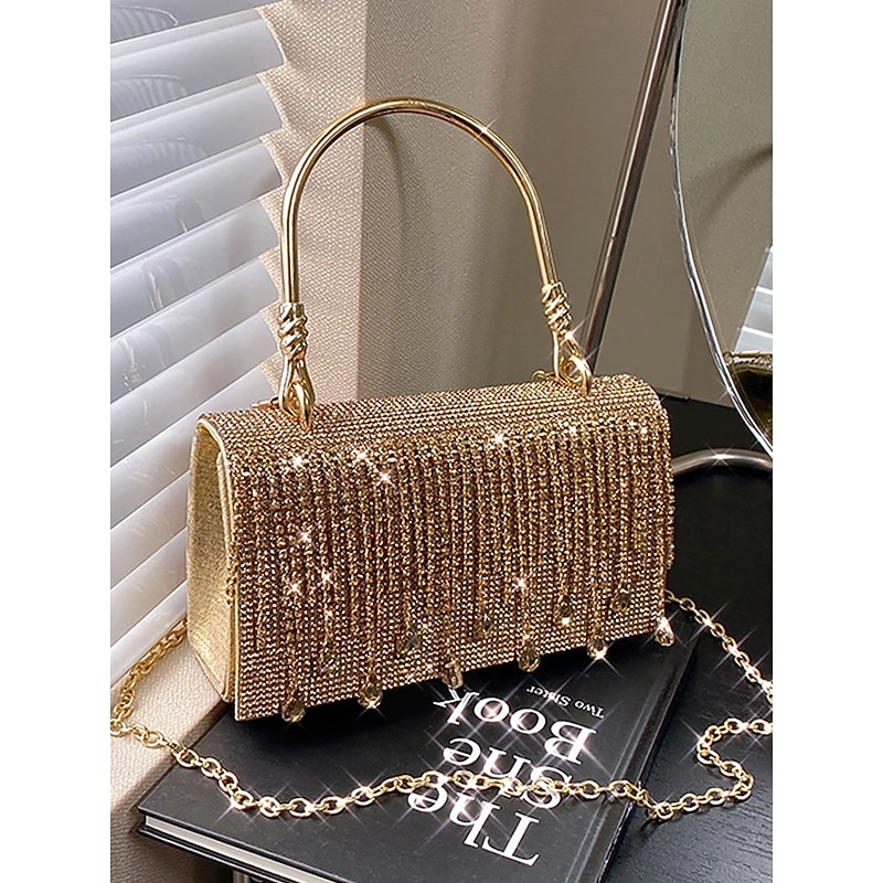 Women's Elegant Crystal Evening Handbag with Silver Chain, Beaded Detail, and High-Quality Zipper, Perfect for Weddings, Parties and Formal Events.