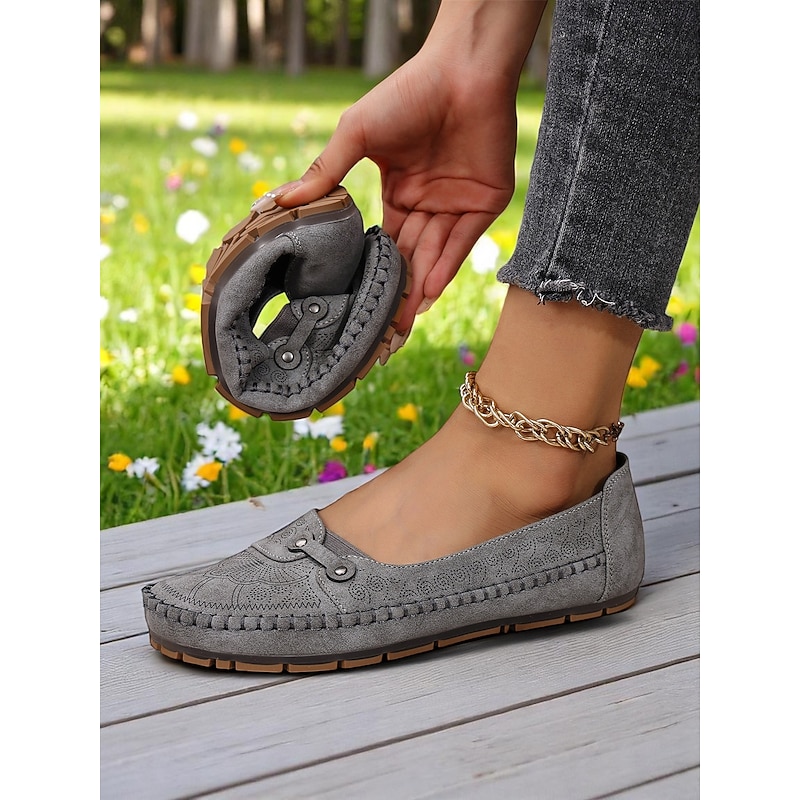 Women's Casual Moccasin Loafers with Hand-Stitched Details – Lightweight Slip-On Flats, Great for Driving, Daily Errands, Weekend Walks & Outdoor Gatherings