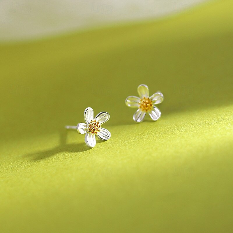 Flower Stud Earrings for Women, Elegant Dainty Earrings with Small Luxury Design, Romantic Jewelry Gift for Mom Wife Girlfriend on Mother's Day, Valentine's Day, Birthday, Christmas2