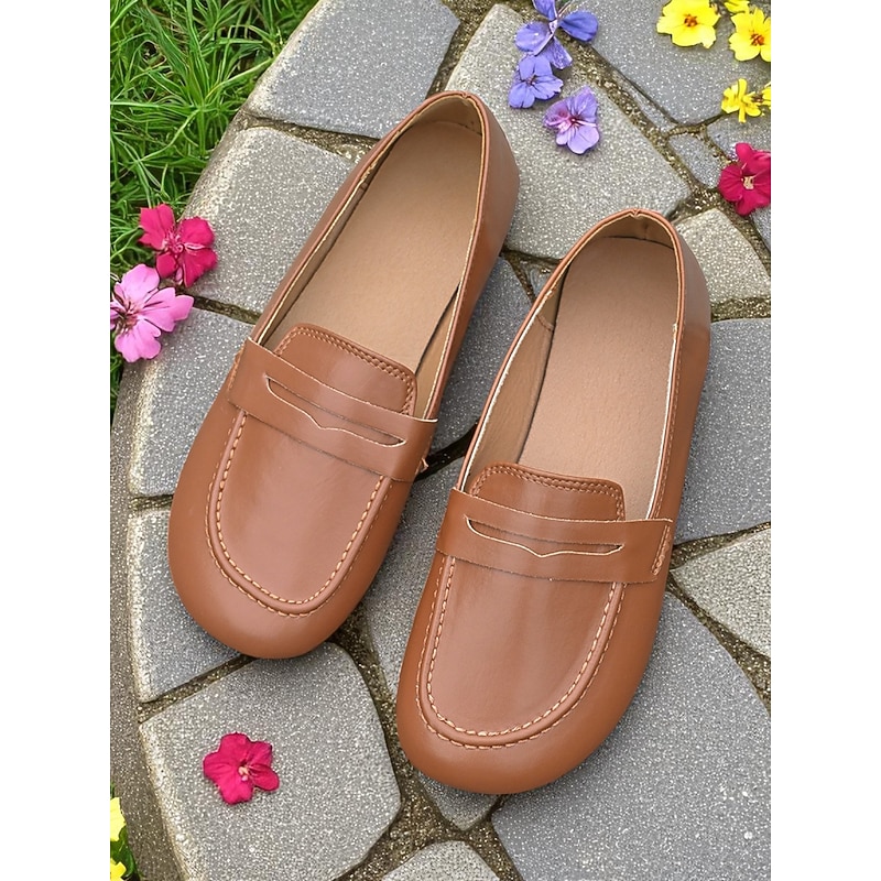 Women's Wide Width Brown Loafers – Classic Slip-On Flats for Comfort-Focused, Ideal for Commuting and Everyday Use