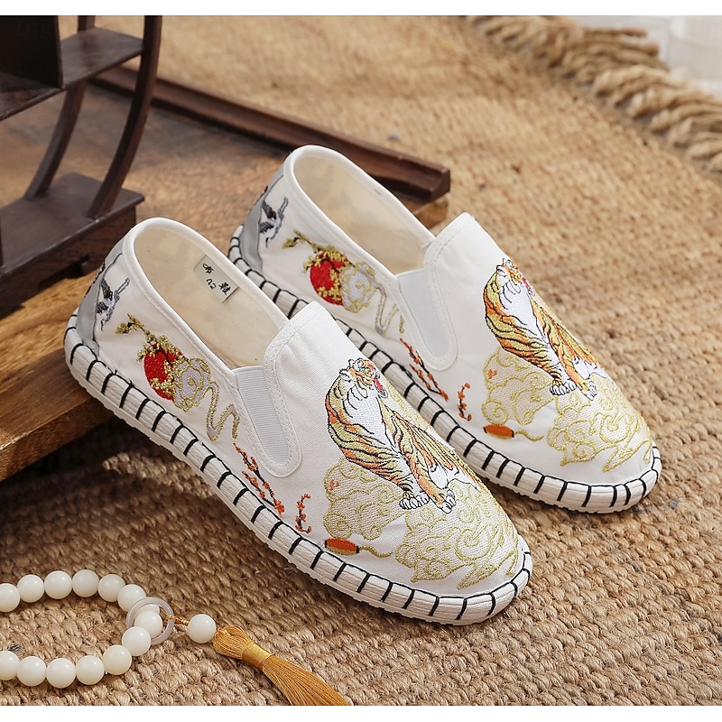 Men's White Espadrille Slip-On Shoes with Artistic Embroidery - Stylish Footwear with Unique Tiger Design2