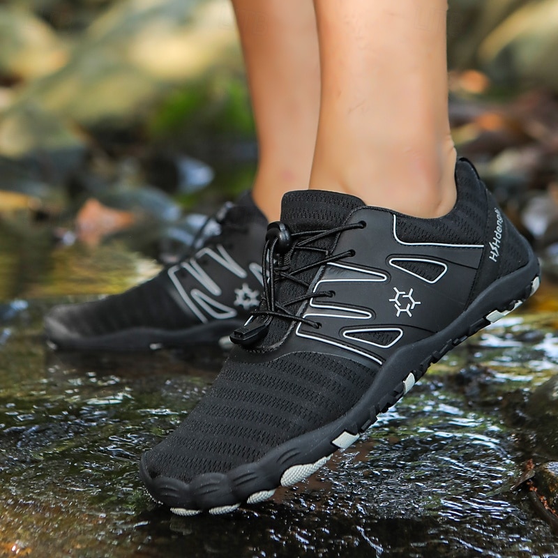 Men's Lightweight Outdoor Sports Shoes with Mesh Upper, Waterproof Features and Flexible Sole - Perfect for Hiking and Travel2