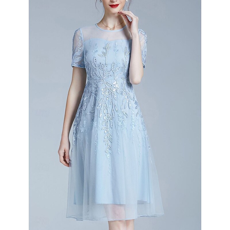 A-Line Dress Mother of the Bride Dress Elegant Crew Neck Knee Length Tulle Short Sleeve with Pleats Embroidery4