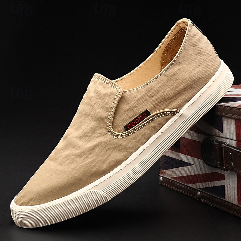 Men's Green Slip-On Canvas Sneakers Minimalist Low-Top Design for Casual Streetwear Weekend Style and Comfortable Daily Use4