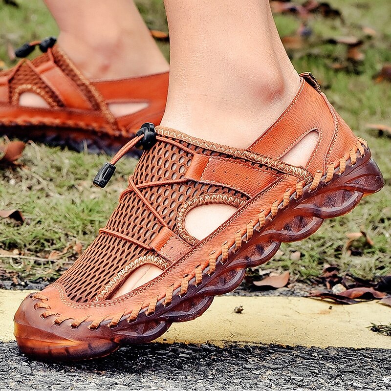 Men's Brown Outdoor Sandals - Fashionable Lightweight Sandals with Adjustable Straps for Summer Hiking Beach Walks and Casual Outdoors2