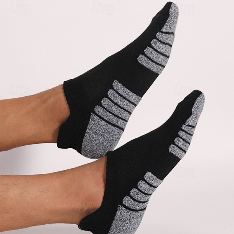 1 Pair Men's Hiking Socks Sports Socks Breathable Anti Blister Sweat-Wicking cushioned Outdoor ankle Patchwork Cotton Dark Grey Black White for Running3