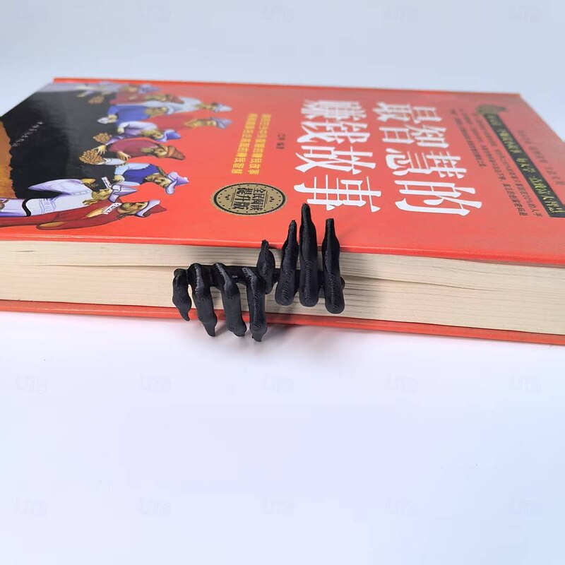 Halloween Demon Hand Bookmark, 3D Printed Horror Claw Figurine, Scary Tabletop Decoration for Haunted House or Gothic Home Decor4