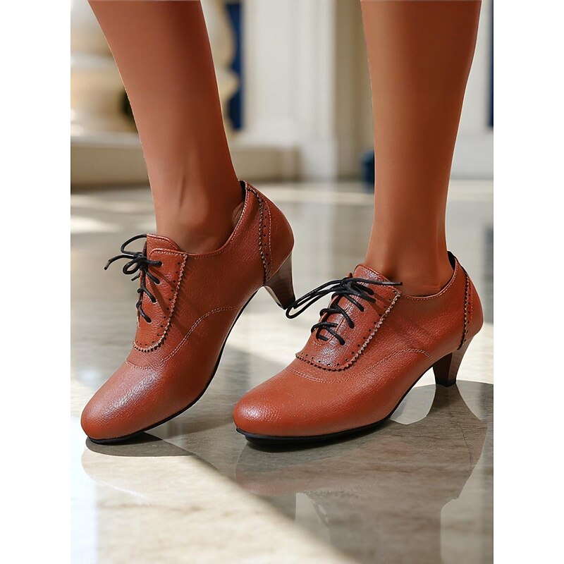 Women's 1930s Vintage Oxford Heels – Brown Lace-Up Low Heel Faux Leather Shoes for Retro-Inspired Daily, Office, and Swing Dance Outfits2