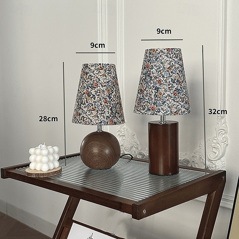 Traditional French Pastoral Floral Print Fabric Round Shade Solid Wood Base 1-Light Table Lamp For Bedroom3