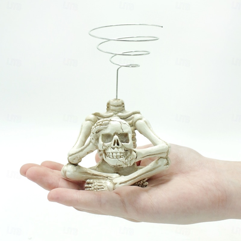 Halloween Gift Skull Stand, Ghost Head Garden Yard Decoration, Resin Skull Figurine, Spooky Halloween Outdoor Decor, Haunted House Prop, Horror Party Ornament2