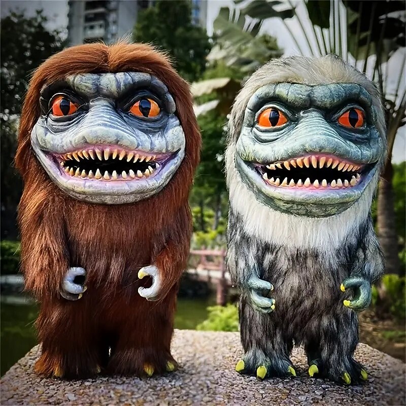 UNIQUE ALIEN MONSTER PLUSH PROP - Handmade space creature collectibles perfect for Halloween and home decor soft resin and fabric ideal gift for fantasy lovers!