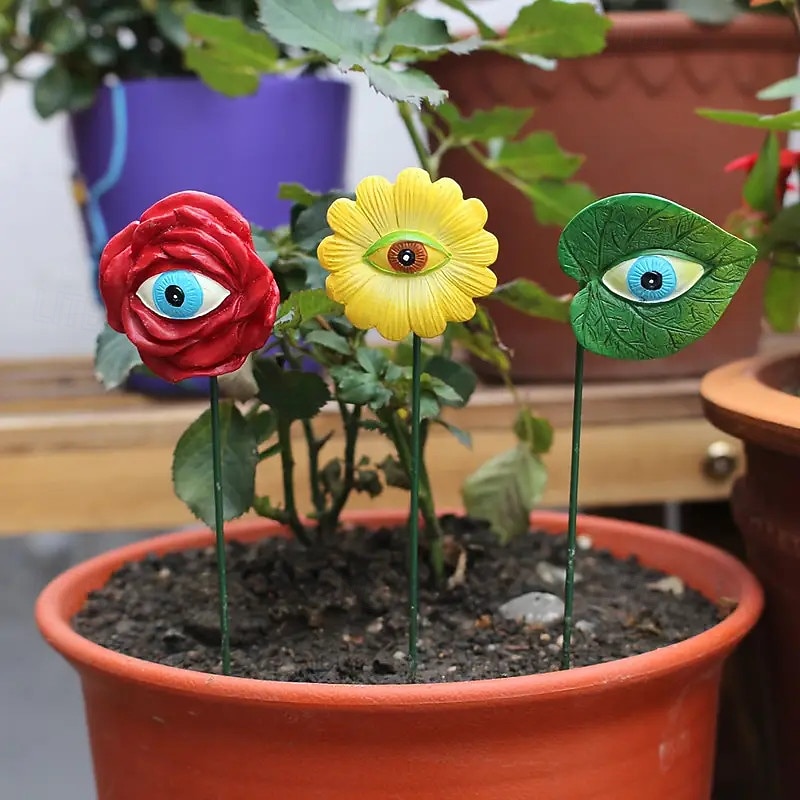 6 Pieces Spooky Eyes Monster Garden Insert Decoration Resin Crafts Decorations Fun Mini Garden Lawn Decor Gifts Lawn Decor Halloween Decorations2