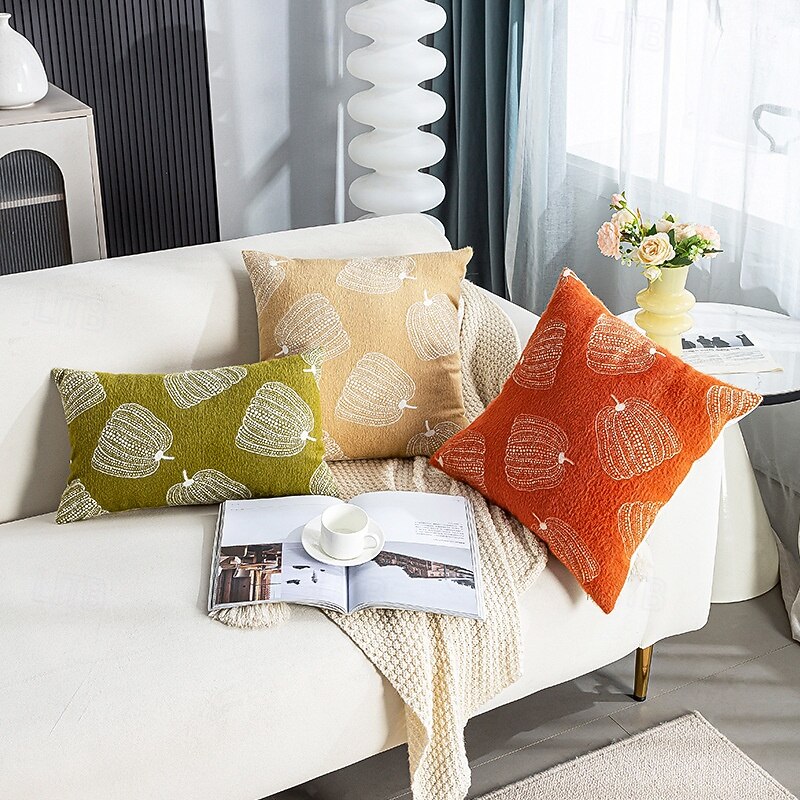 1 pcs Chenille Pillow Cover, Halloween Rectangular Traditional Classic4