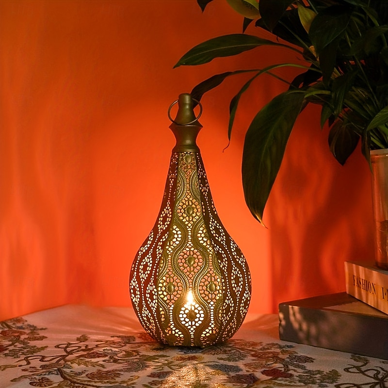 1pc New Metal Craft Lantern Ornament Decoration Moroccan Room Bedroom Atmosphere Decoration Three Colors Different Patterns Candlestick Decoration Delivered Without Candles Perfect for Thanksgiving