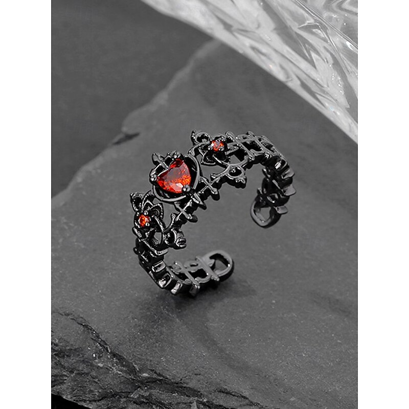 Women's Gothic Vintage Black Rose Rings Set – Adjustable Alloy Heart Rings with Red Gemstone for Halloween Party, Cosplay & Alternative Fashion