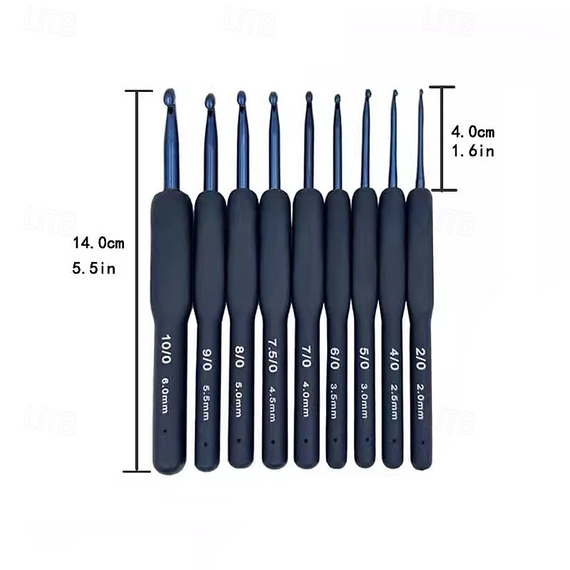 Blue Soft-Handled Crochet Hook Set, 9-Piece Boxed Crochet Hook Kit with Silicone Handles for Yarn and Sweater Knitting2