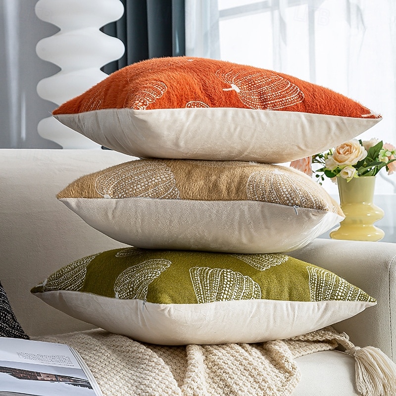 1 pcs Chenille Pillow Cover, Halloween Rectangular Traditional Classic2