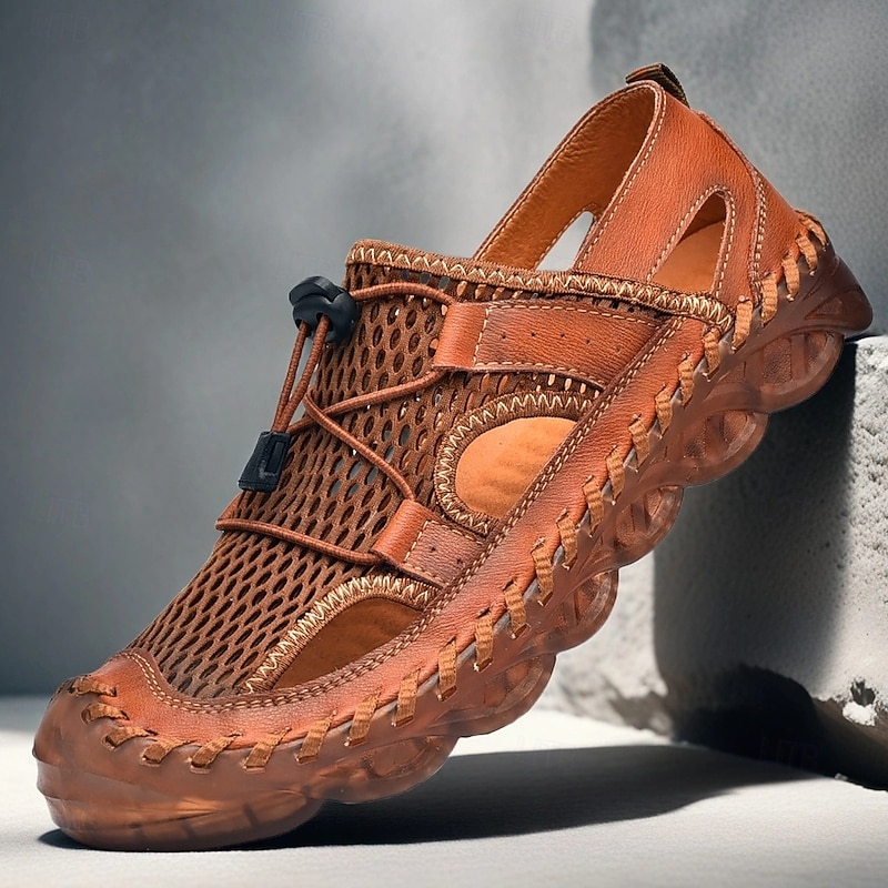 Men's Brown Outdoor Sandals - Fashionable Lightweight Sandals with Adjustable Straps for Summer Hiking Beach Walks and Casual Outdoors