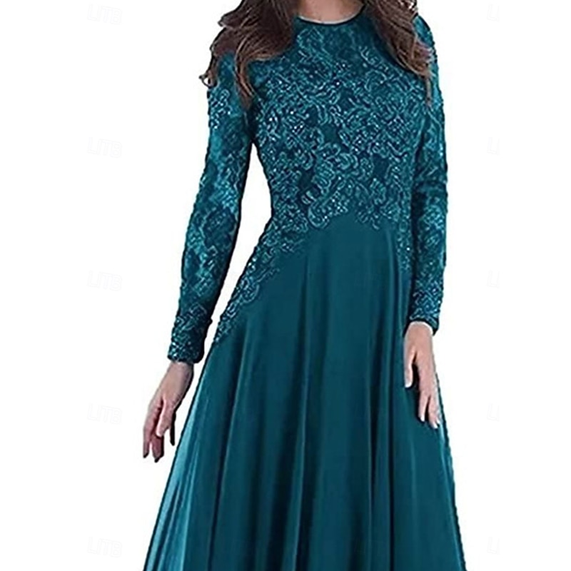 A-Line Mother of the Bride Dress Elegant Party Crew Neck Floor Length Lace Long Sleeve with Pleats3