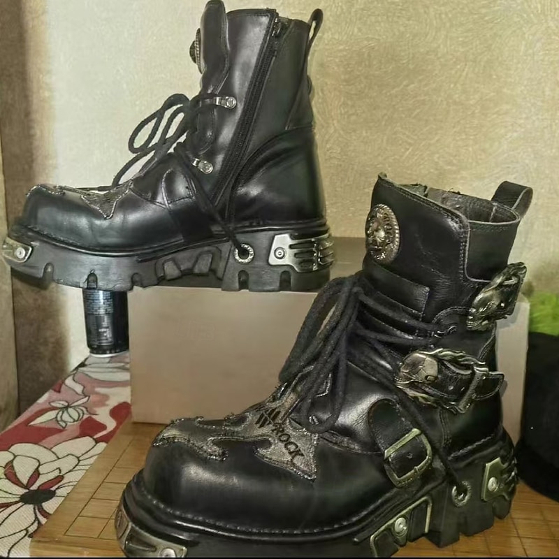 Men's Gothic Punk Combat Boots Premium Cowhide Leather with Buckles Metal Accents and Chunky Sole Ideal for Stage Motorcycle and Cosplay Outfits3