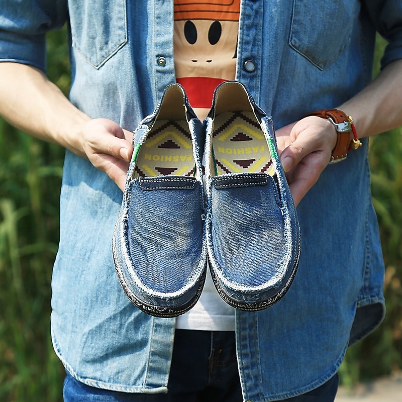 Men's Blue Denim Loafers with Frayed Edge Design Slip-On Lightweight Casual Shoes for Weekend Outings Summer Strolls and Daily Comfort2