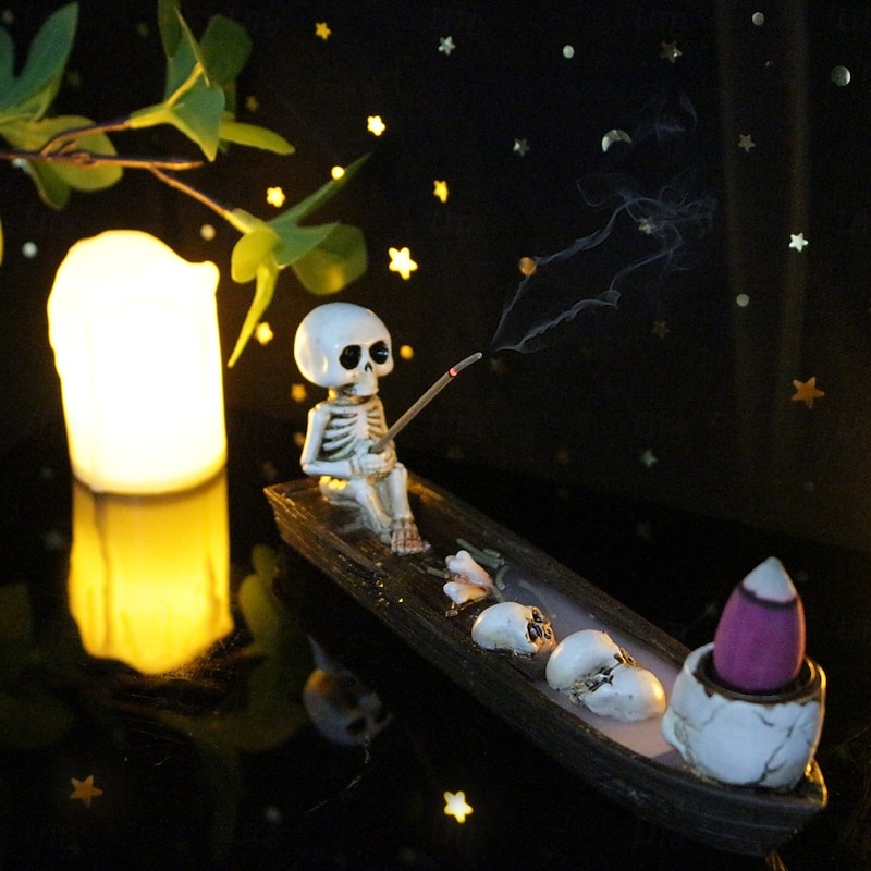 Halloween Skeleton Fishing Boat Incense Holder, Resin Spooky Skull Decor for Haunted House, Horror Atmosphere Yard Ornament for Halloween Party Display3