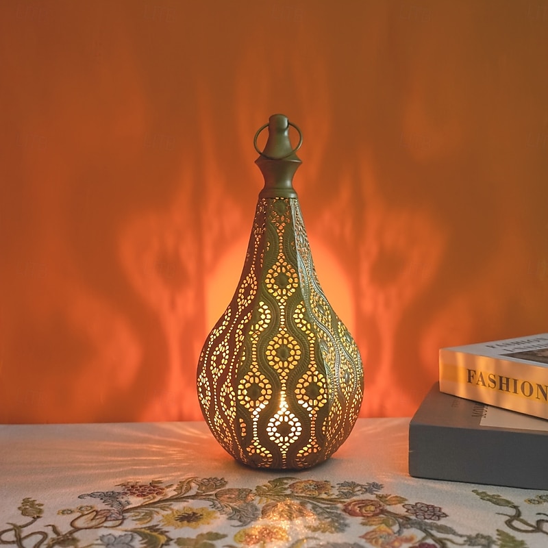 1pc New Metal Craft Lantern Ornament Decoration Moroccan Room Bedroom Atmosphere Decoration Three Colors Different Patterns Candlestick Decoration Delivered Without Candles Perfect for Thanksgiving2