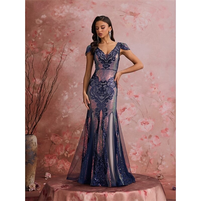 Mermaid / Trumpet Quinceanera Dresses Elegant Dress Formal Wedding Floor Length Short Sleeve V Neck Polyester with Sequin3