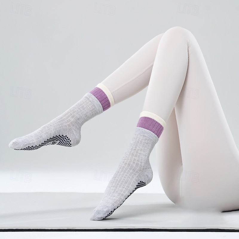 Women streaks anti-friction Sweat-absorbent Non-Slip Floor Socks For Pilates Dance2