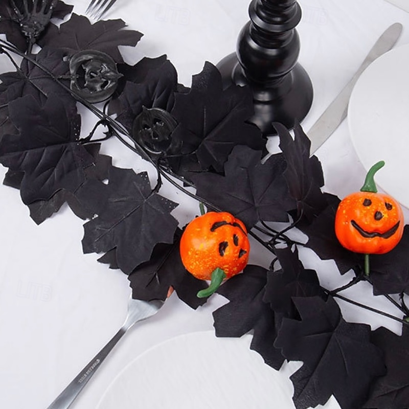 Halloween Black Maple Leaf Garland, Artificial Fall Leaf Hanging Vine for Restaurant and Scenic Spot Decor, Spooky Wall Hanging Halloween Decoration3