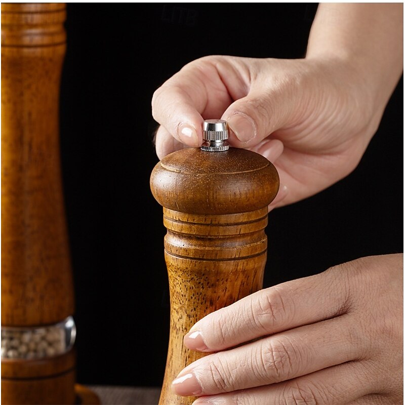 Manual Wooden Pepper Mill for Grinding Black Pepper and Sea Salt with Visible Capacity.4