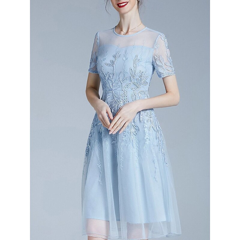 A-Line Dress Mother of the Bride Dress Elegant Crew Neck Knee Length Tulle Short Sleeve with Pleats Embroidery2