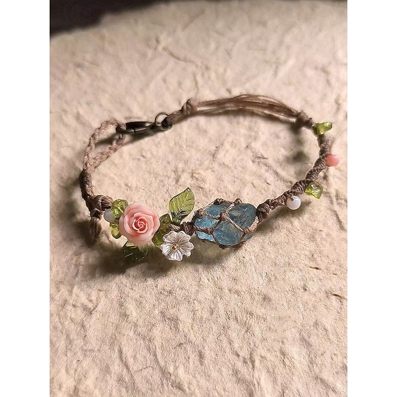 Women's Handmade Floral Gemstone Bracelet – Natural Crystal Beads, Adjustable Boho Style, Ideal for Casual Wear, Gifts and Nature-Inspired Outfits