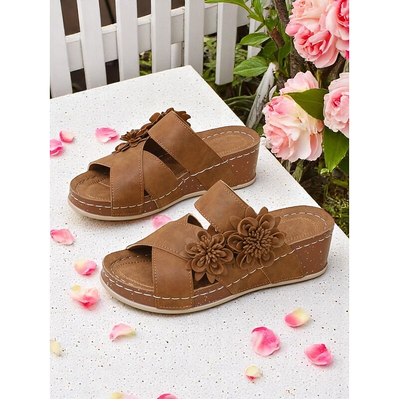 Women's Brown Floral Slide Sandals with Cushion Sole for Home Wear Garden Relaxation and Casual Weekend Outings4