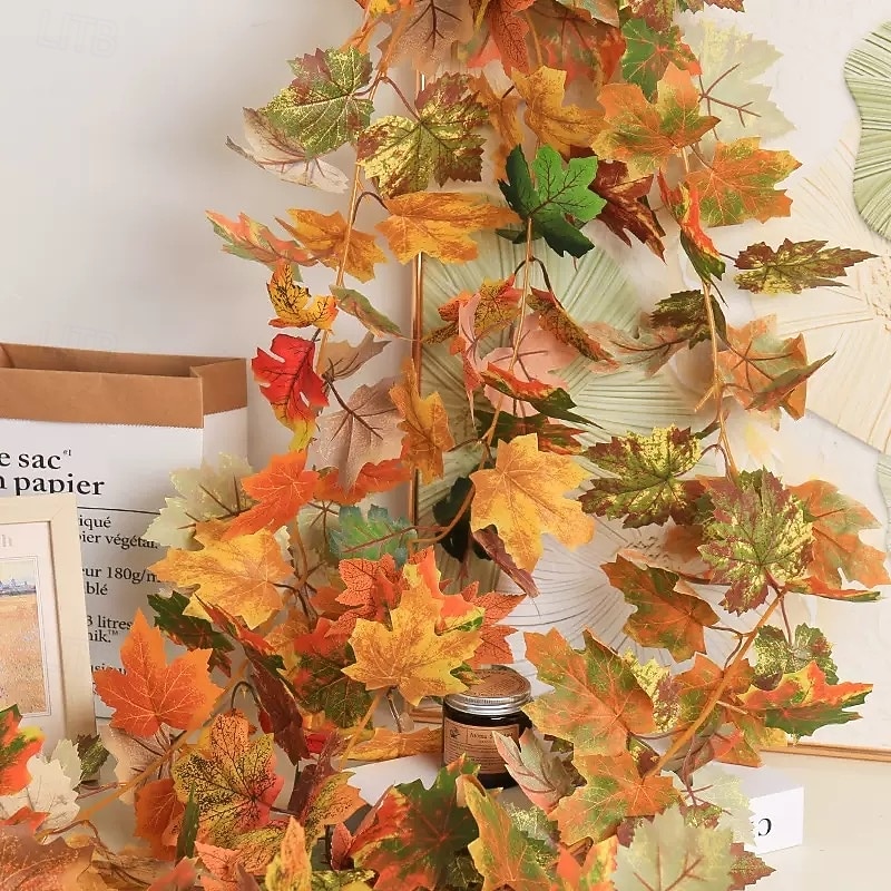 Fall Artificial Maple Leaf Garland, Halloween and Thanksgiving Harvest Vine Decoration, Realistic Faux Autumn Leaves for Indoor and Outdoor Use
