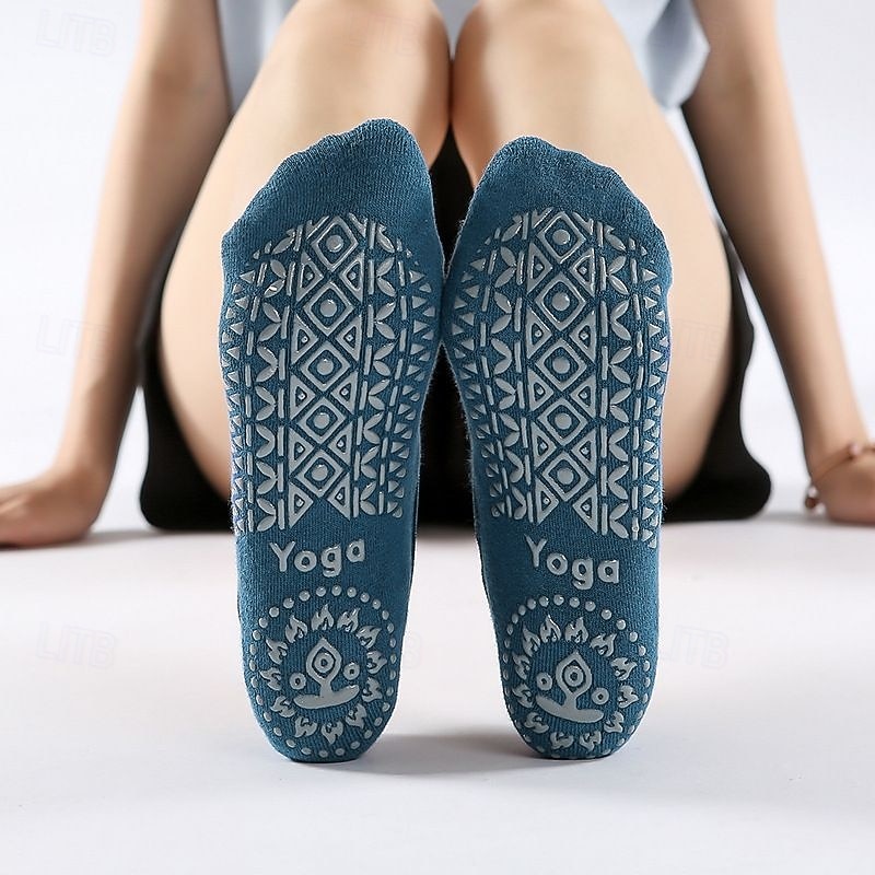 Women Non-slip Dispensing Five Toes anti-odorant anti-friction Sweat-absorbent Floor Socks For Pilates Dance4