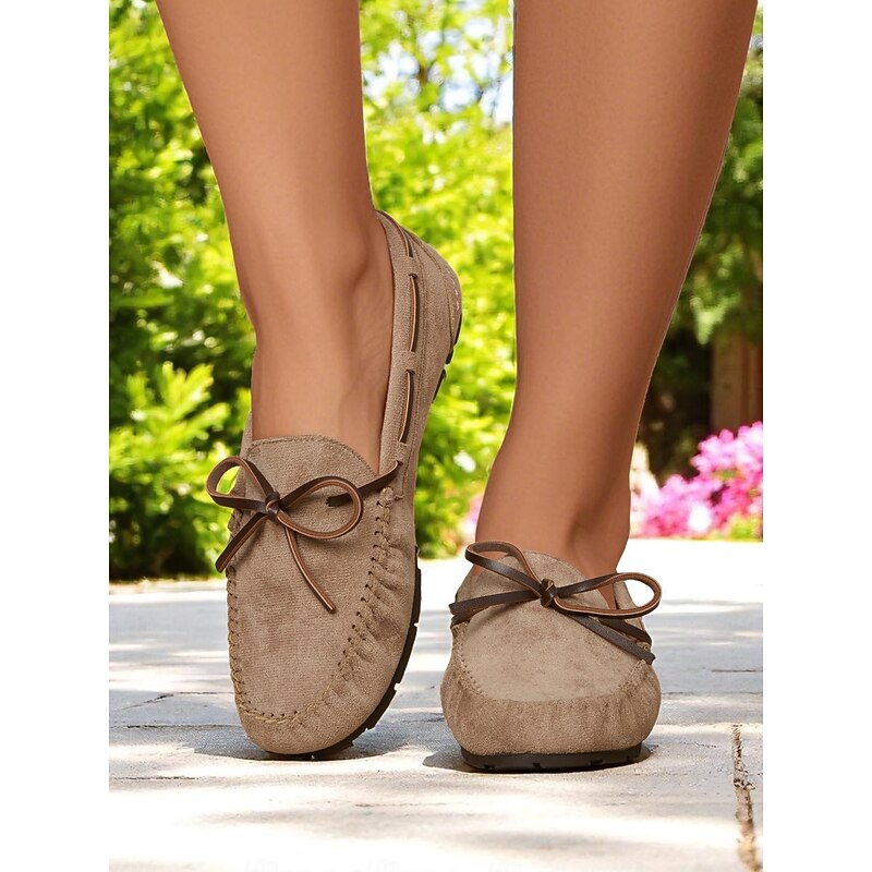 Women's Moccasin Loafers with Bow – Comfort Slip-On Driving Flats for Casual Outings, Garden Walks, Beer Festivals and Spring Picnics