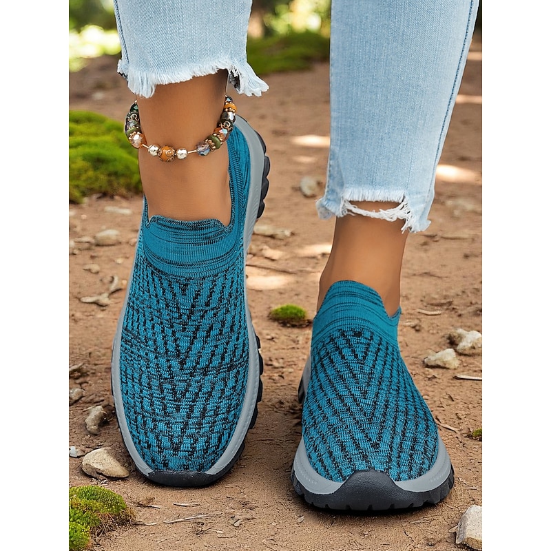 Women's Black Flyknit Trail Running Sneakers – Slip-On Hiking Shoes with Cushioned Grip Sole for Outdoor Adventure and Forest Walks