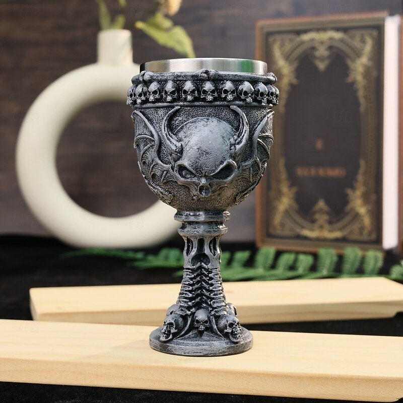 Halloween Skeleton Wine Goblet, Gothic Devil Skull Red Wine Glass with Stainless Steel Liner, Spooky Halloween Decor for Party or Gift